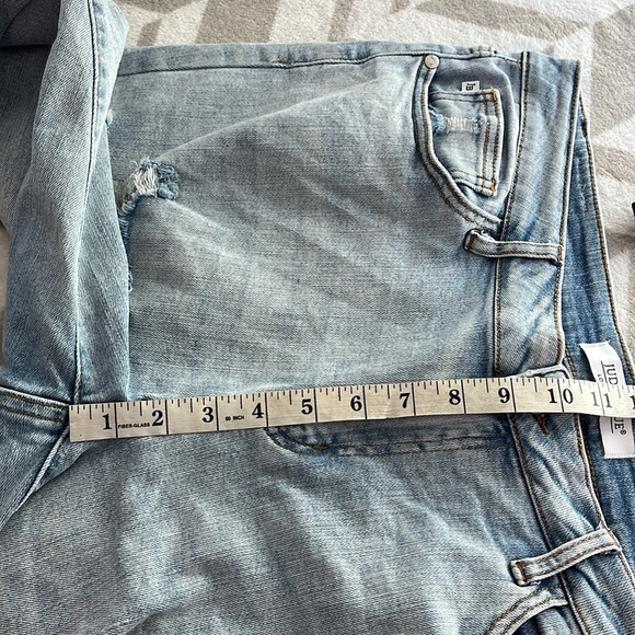 Judy Blue Destroyed Boyfriend Jeans light Wash size 15/32 - Picture 9 of 10